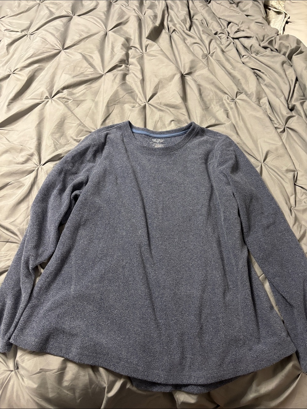tek gear Heathered Navy Crewneck Long Sleeve Pullover